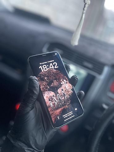 Apple iPhone: IPhone X, Б/у, 64 ГБ, Белый, 72 % — 9