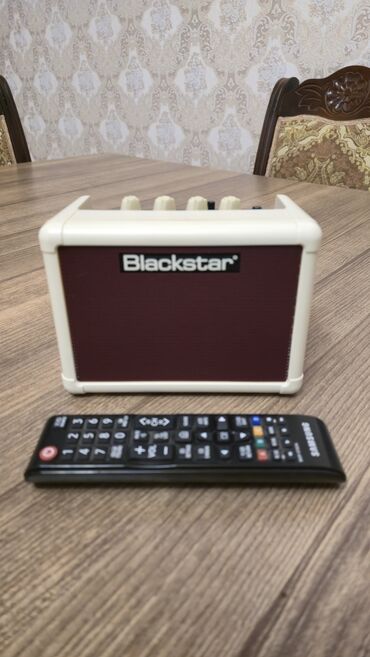 Elektro gitaralar: Elektron gitara, Ibanez, 6 sim, İşlənmiş, Ödənişli çatdırılma -da lalafo.az — 6 Elektro gitaralar: Elektron gitara, Ibanez, 6 sim, İşlənmiş, Ödənişli çatdırılma — 6
