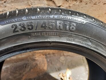 mercedes disk teker: İşlənmiş Şin 235 / 45 / R 18
