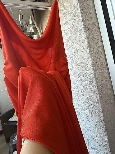 Haljine: Elegantna duga crvena haljina - Model: večernja/maksi haljina uskog — 6