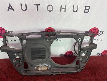 a4 b7: Экран крепления радиатора Audi, Б/у, Оригинал — 1