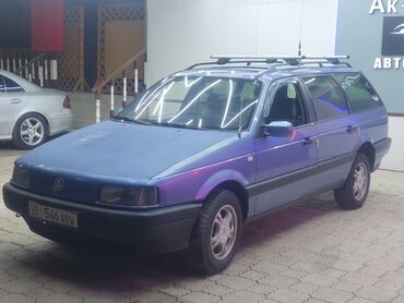 бу шыны: Volkswagen Passat: 1993 г., 2 л, Автоматические, Бензин, Универсал
