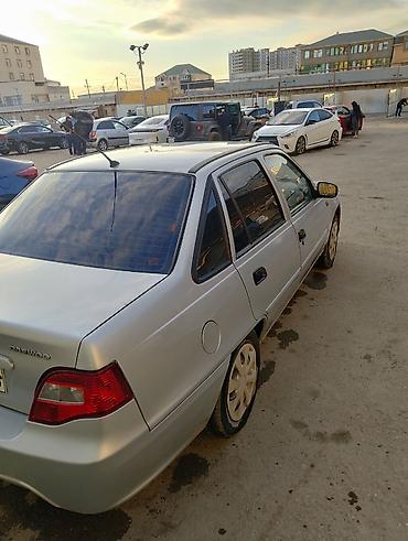 Daewoo: Daewoo Nexia: 1.5 l | 2010 il Sedan — 7