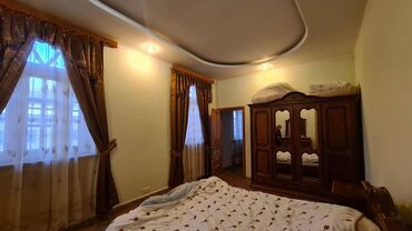 Həyət evləri və villaların satışı: 9 otaq, 330 kv. m — 18