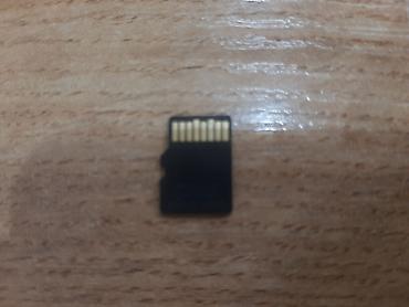 playstation plus: Sd card 32Gb, не рабочая, надо отформатировать 

Торг конечно уместен — 2