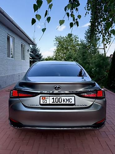 жили машина: Lexus ES: 2018 г., 2.5 л, Автомат, Бензин, Седан — 5