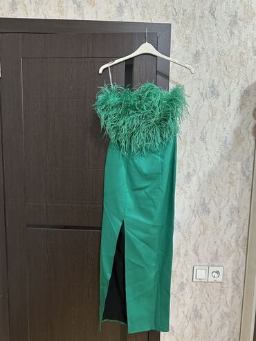 300 nomreli mekteb: Детское платье цвет - Зеленый