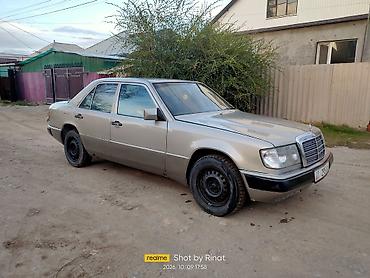 Mercedes-Benz E-Class: 1991 г., 2 л, Механика, Бензин, Седан