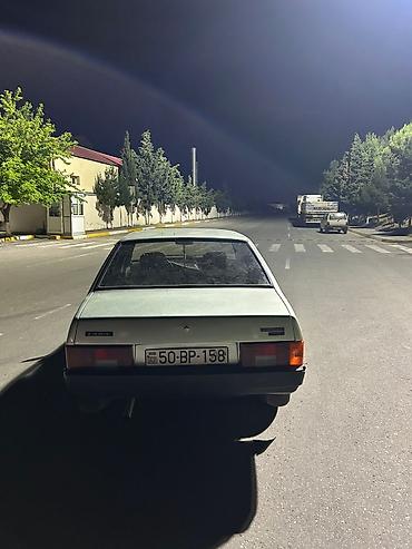 VAZ (LADA): VAZ (LADA) 21099: 1.5 l | 1995 il 80804 km Sedan — 10