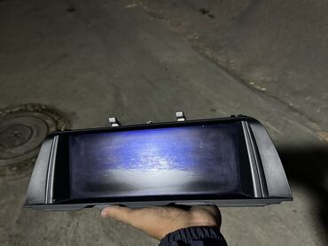 monitor prius: BMW M5 in monitorudu. Heç bir problemi yoxdur. M5 in üstünden