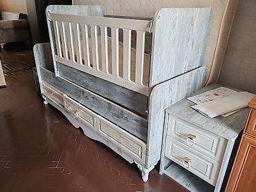 matras aliram: Oğlan və qız üçün, İşlənmiş, Dördbucaq, Beşik, Matras ilə, Yellənmə mexanizmsiz — 1