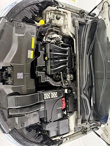 jac refine l6 max: Самсунг SM6 (Renault Talisman для корейского рынка), белый седан — 9