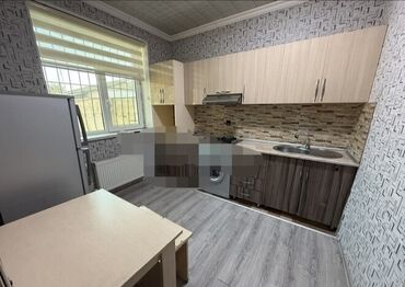 Информатика: 90 м², 3 комнаты