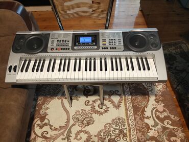 Sintezatorlar: Sintezator, Yeni, Ünvandan götürmə, Pulsuz çatdırılma — 1