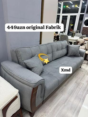 ev dekoru: Məhsul: 3 nəfərlik divan - Rəng: boz - Material: yumşaq toxumalı — 1