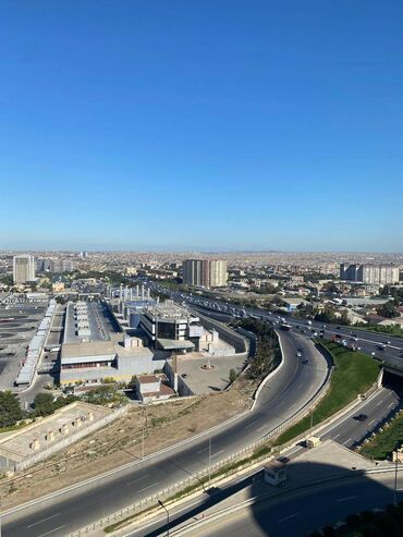 Yeni tikili: 3-cü mikrorayon, 3 otaqlı, Yeni tikili, m. 20 Yanvar, 152 kv. m — 22