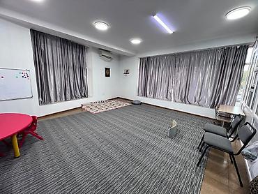 корпоративный: Сдаю Учебный центр, 500 м², С оборудованием — 5