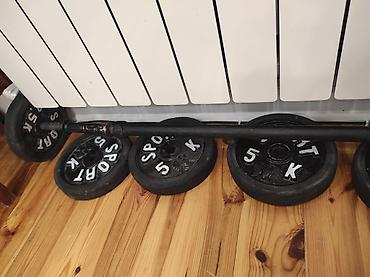 stepler qiyməti: 8 eded 5 kg 
4 eded 2.5km cemi 50 kg var 
qiymet 150 azn — 1
