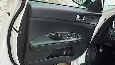 mercedesbenz e190: Kia K5: 2016 г., 2 л, Автомат, Газ, Седан — 7