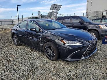inter: Lexus ES: 2022 г., 2.5 л, Автомат, Гибрид — 2
