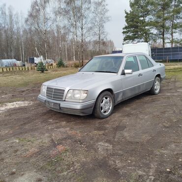 mercedes 400: Капот Mercedes-Benz 1995 г., Б/у, цвет - Серебристый, Оригинал