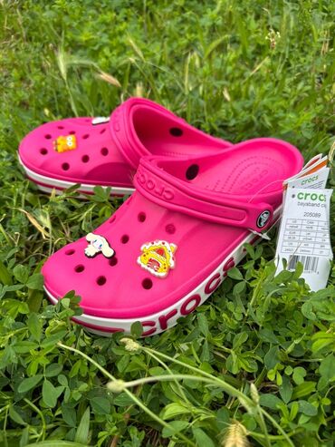 лоро пиано обувь мужская бишкек: Сабо, 38, Crocs, Новый, цвет - Белый, Платная доставка