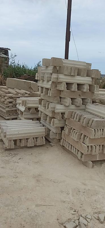 das stekan: Daş üzlük və pillədaş panelləri - Material: təbii daş (bej-açıq qum — 6