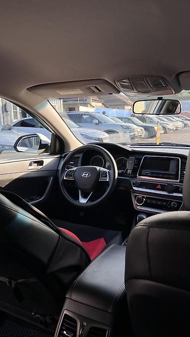 Hyundai: Hyundai Sonata: 2019 г., 2 л, Автомат, Газ, Седан — 5