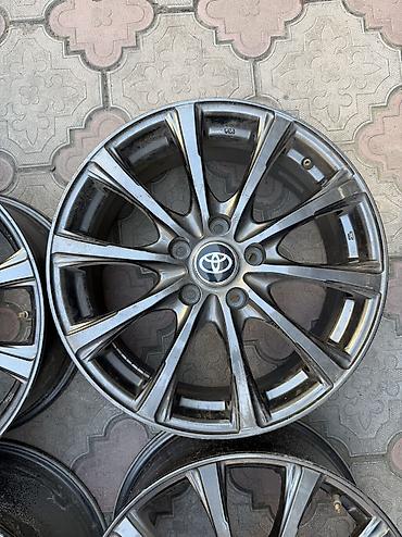 r17 honda: Литые Диски R 17 Toyota, Комплект, отверстий - 5, Б/у — 5