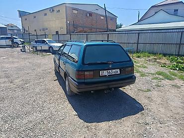 Унаа: Volkswagen Passat: 1992 г., 1.8 л, Кол менен иштөөчү, Бензин, Универсал — 2