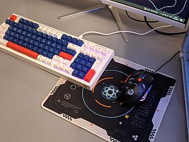 ми 10 с: Компьютер, ядер - 4, ОЗУ 16 ГБ, Игровой, Б/у, Intel Core i7, AMD Radeon RX 590, SSD — 9