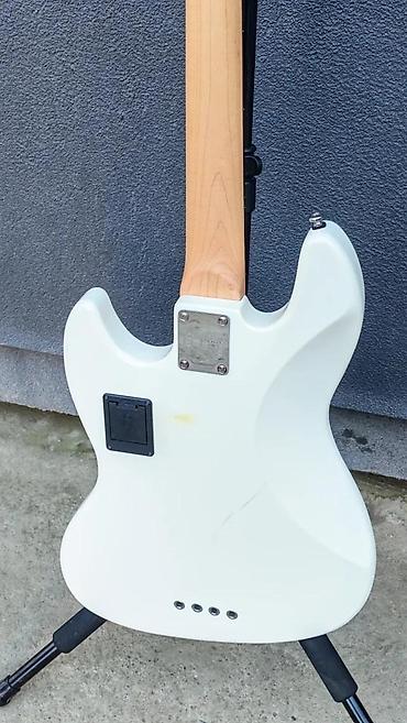 Gitare: MARCUS MILLER V3 AWH 2ND GEN BAS GITARA | . Slanje po dogovoru — 10