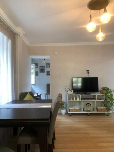 Yeni tikili: 3 otaqlı, Yeni tikili, m. İnşaatçılar, 80 kv. m — 3