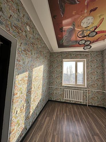 Продажа коттеджей и домов: СРОЧНО ПРОДАЮ ДВУХЭТАЖНЫЙ ДОМ! Дом расположен по первой линии ул — 10