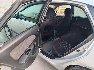 w210 2 7: Toyota Avensis: 2002 г., 1.8 л, Автомат, Бензин, Хэтчбэк — 9