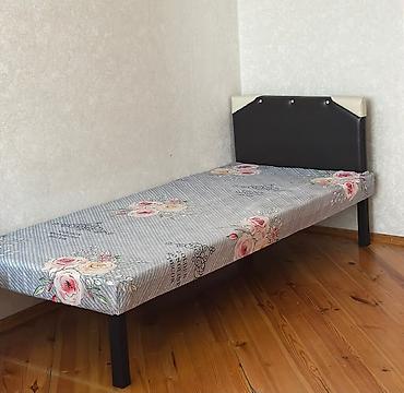 tek krafat: Tək nəfərlik çarpayı Heçbir problemi yoxdur. Adres Hezi aslanov m/s — 1