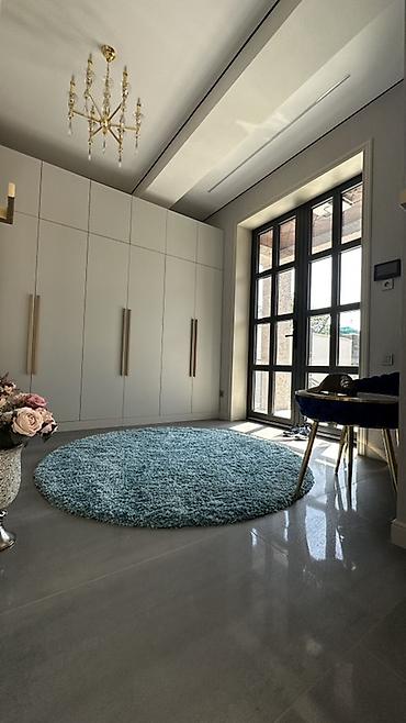 Продажа коттеджей и домов: 6 комнат и более, 412 м², 45 соток, Бишкек, ул. Матросова Собственник — 22