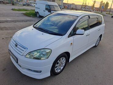 Toyota: Toyota Ipsum: 2002 г., 2.4 л, Автомат, Бензин, Минивэн