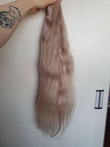 купить парик из натуральных волос бу: Продаю натуральный волос,70см 120 гр
