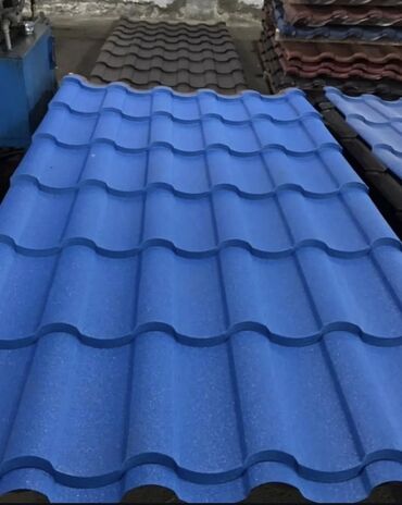 Profnastil: Bu metal kirəmit dam örtüyü üçün nəzərdə tutulmuş, dalğalı profilli — 18