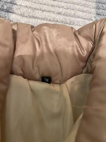 Верхняя одежда: Qadın qısa puffer gödəkçə - Rəng: şampan/şabalıdı-bej ton - Ölçü: XL — 2