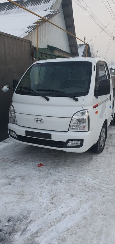 Hyundai: Hyundai Porter: 2020 г., 2.5 л, Механика, Дизель