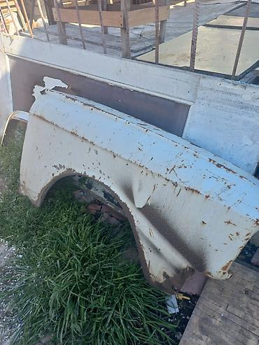 w210 krilo: Məhsul: Avtomobil üçün metal ön/arka qanad (sağ tərəf) Təsvir: - — 2
