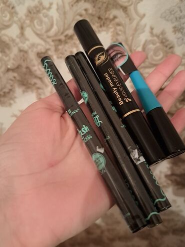 Digər kosmetika: Her biri elde ve endirimle verirem.parfum,beden -da lalafo.az — 13 Digər kosmetika: Her biri elde ve endirimle verirem.parfum,beden — 13