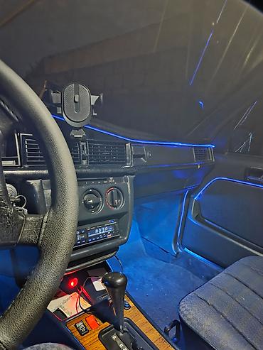 disk qabi: Mercedes-Benz 190 (W201): 1.8 l | 1992 il Sedan — 6