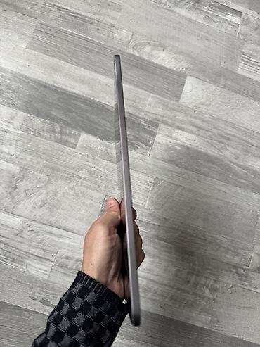 Apple iPad: Ipad 11 Pro 128GB. acilmayib ustada olmayib.Islemeyinde hecbir problem — 4