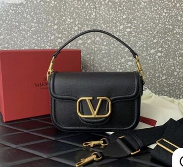 сумка женская через плечо: Классикалык сумка, Valentino, Материалы: Нукура булгаары, Куру жөнгө салынат, Аялдарга