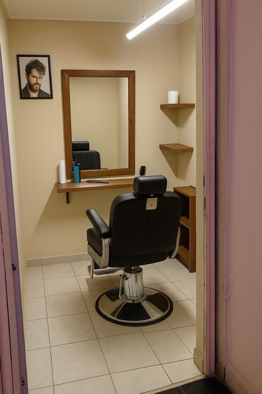 аренда помещений под кафе бар: -İCARƏYƏ VERİLİR. BƏRBƏR OTAĞI. -Eyni zamanda OFİS kimi də istifadəyə