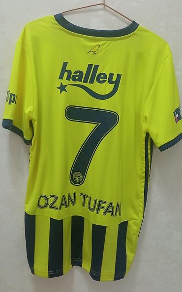 sari gumus: Fenerbahçe 2020-2021 sezon forma. Tam originaldır, futbolçunun — 2