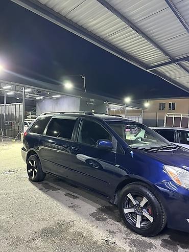 Продажа авто: Toyota Sienna: 2005 г., 3.3 л, Газ, Минивэн — 2